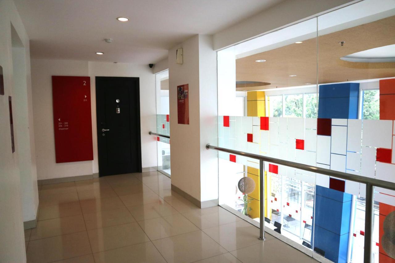 Amaris Hotel Dr. Susilo Grogol Τζακάρτα Εξωτερικό φωτογραφία