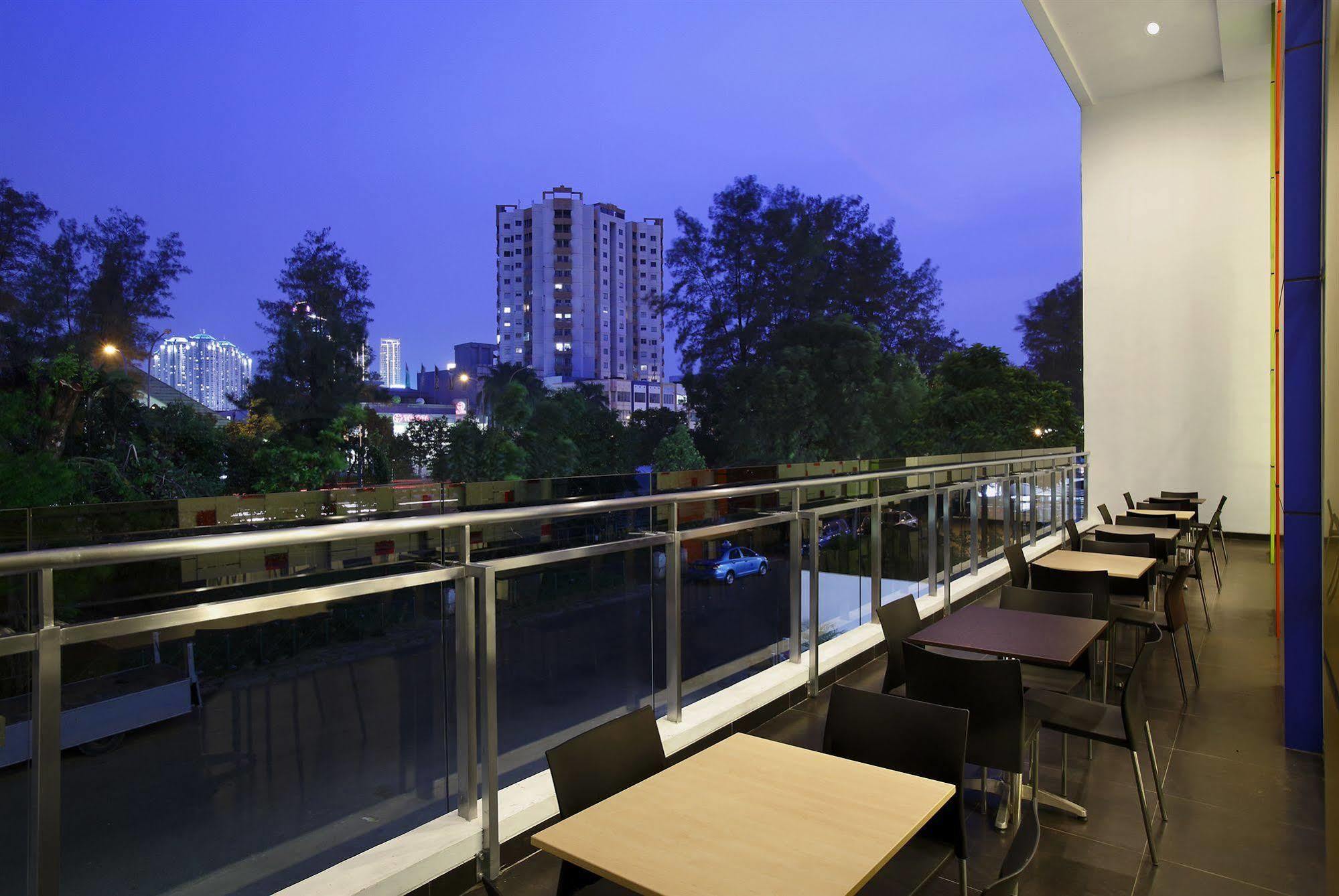 Amaris Hotel Dr. Susilo Grogol Τζακάρτα Εξωτερικό φωτογραφία