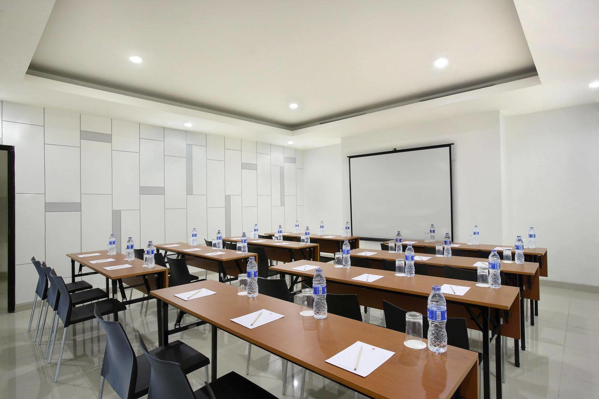 Amaris Hotel Dr. Susilo Grogol Τζακάρτα Εξωτερικό φωτογραφία
